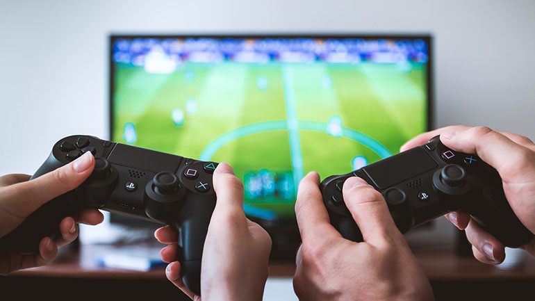 Περισσότεροι από 2,7 δισ. άνθρωποι παίζουν βιντεοπαιχνίδια